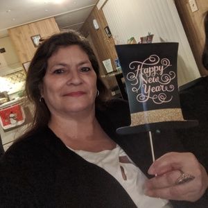 Meet your Posher, Annette